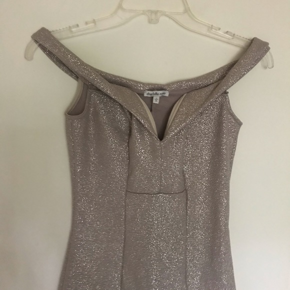 Off Shoulder Cocktail dress - Picture 4 of 5